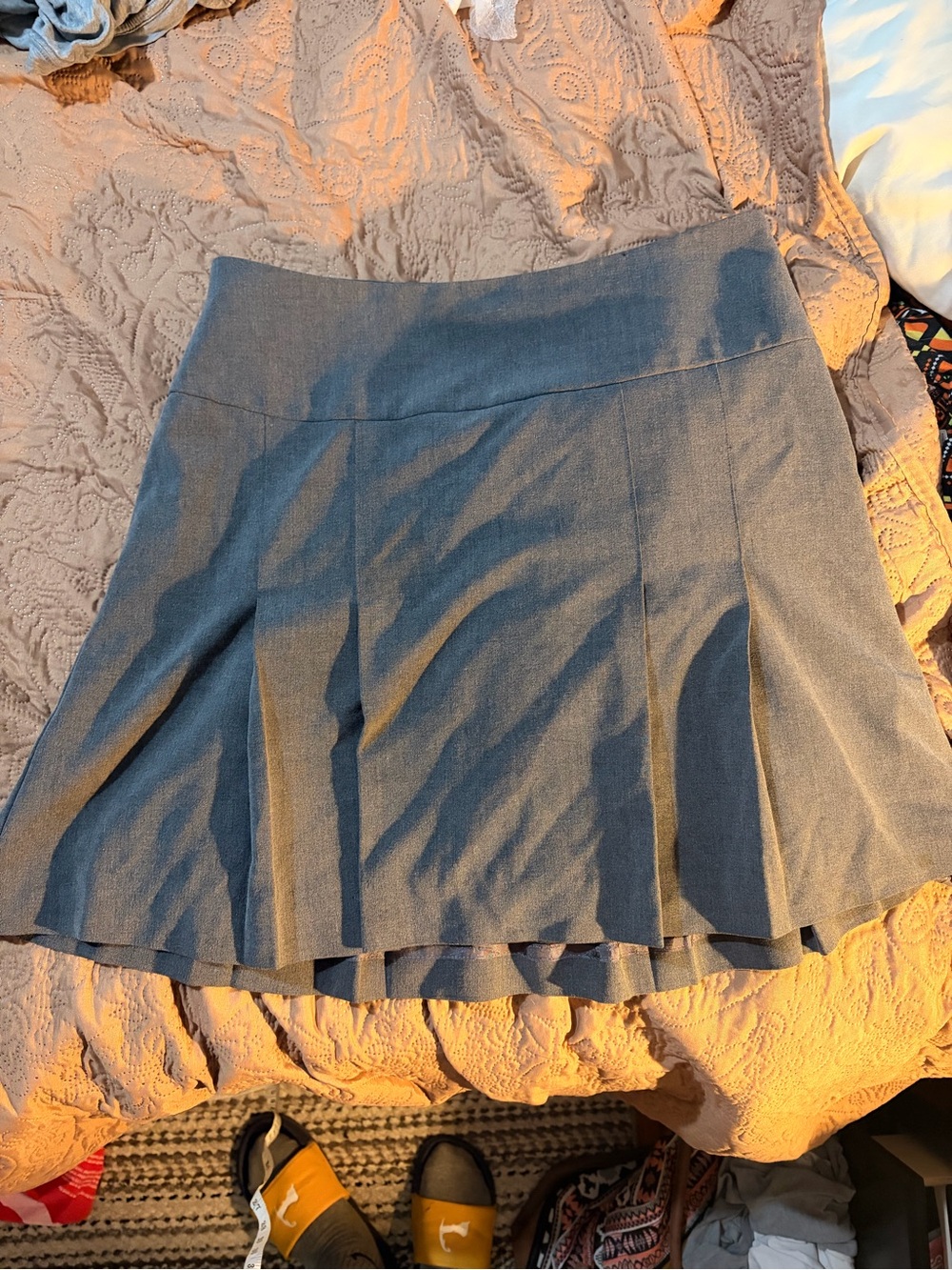 Apostrophe Gray Pleated Skater Mini Skirt